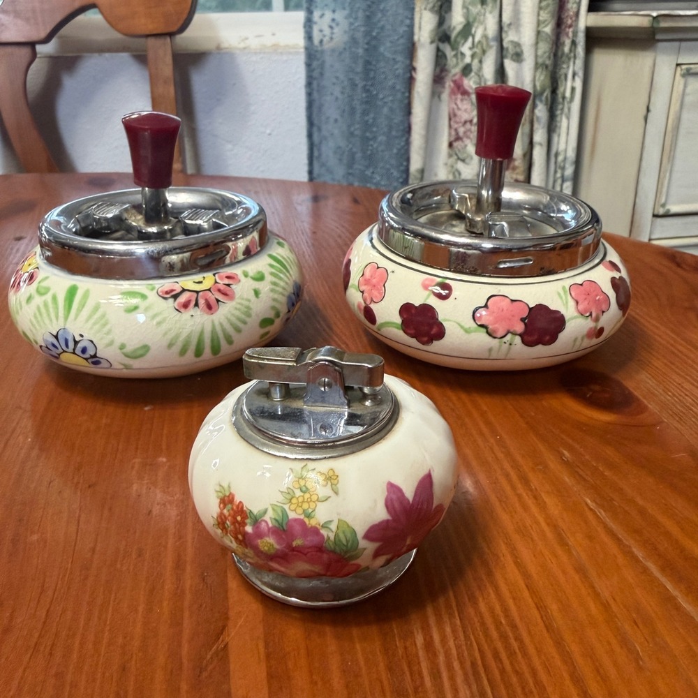 Vintage Ceramic Floral Smoking Set 2 Spinning Ashtrays 1 Table Lighter Japan